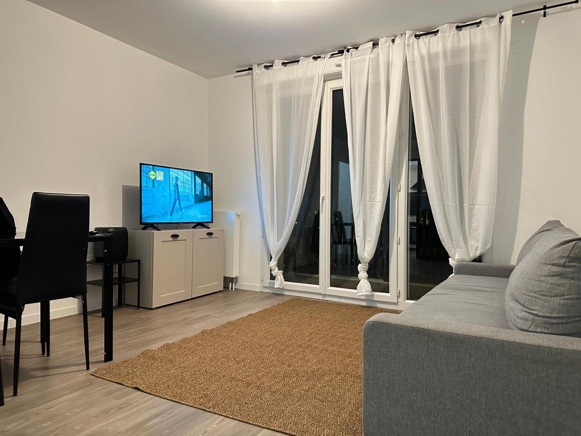 Appartement T3 65 M2 Avec Parking 15 Mns Paris By Immo Kit